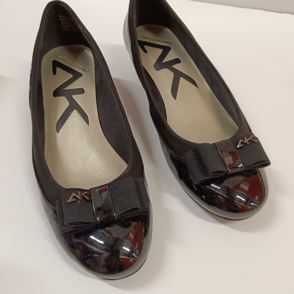 Anne Klein AK7 Stefania Patent Leather Wedges Size 8 - Picture 4 of 11